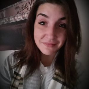 Meet your Posher, Chrissie